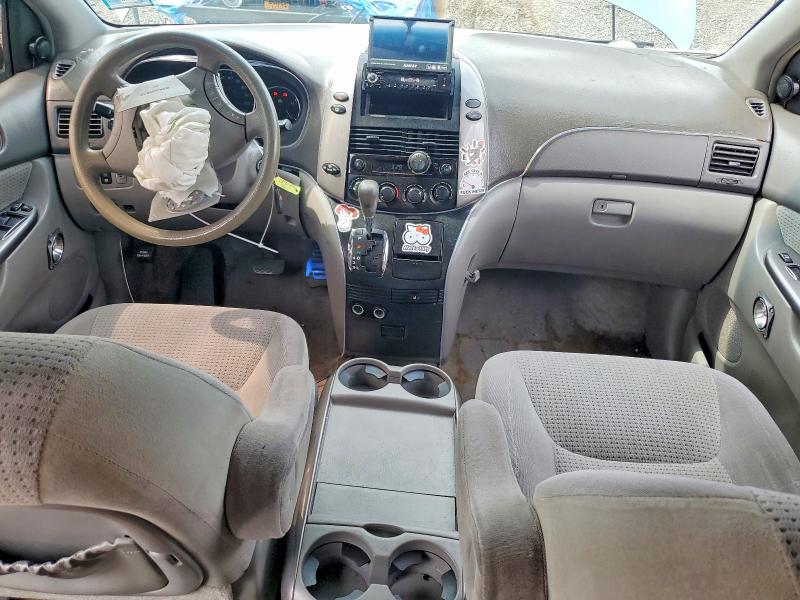 Photo 8 from auction – 2006 TOYOTA SIENNA with VIN 5TDZA23C76S442169
