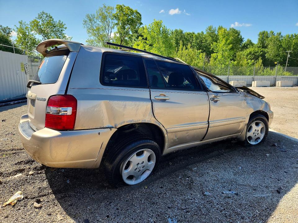 Photo 3 from auction – 2005 TOYOTA HIGHLANDER with VIN JTEEP21A450078787