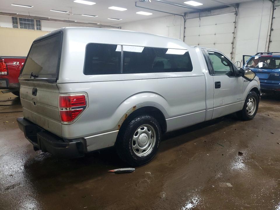 Foto 3 de la subasta – 2013 FORD F150 con VIN 1FTNF1CT0DKF24811