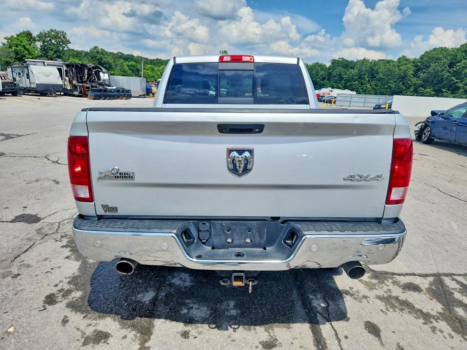 Photo 6 from auction – 2016 RAM 1500 with VIN 3C6RR7LTXGG190964