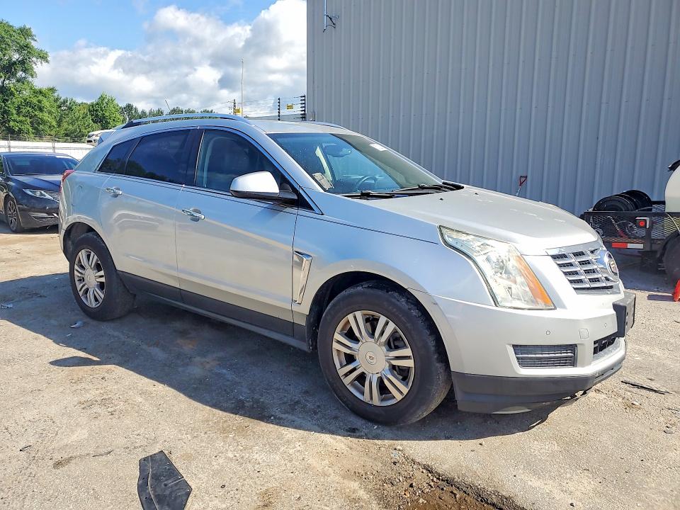 Photo 4 from auction – 2015 CADILLAC SRX with VIN 3GYFNBE37FS535641
