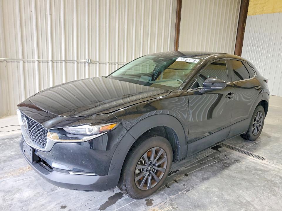 MAZDA CX-30 2024 with VIN 3MVDMBAM6RM677369 - Photo from auction