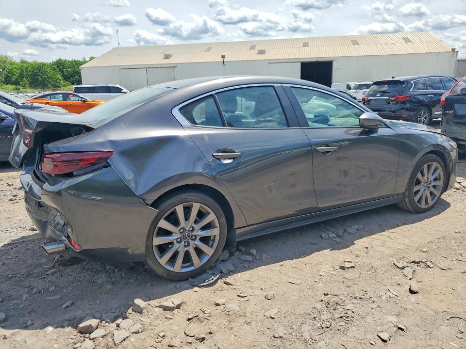 Photo 3 from auction – 2021 MAZDA 3 with VIN 3MZBPBCL0MM252871
