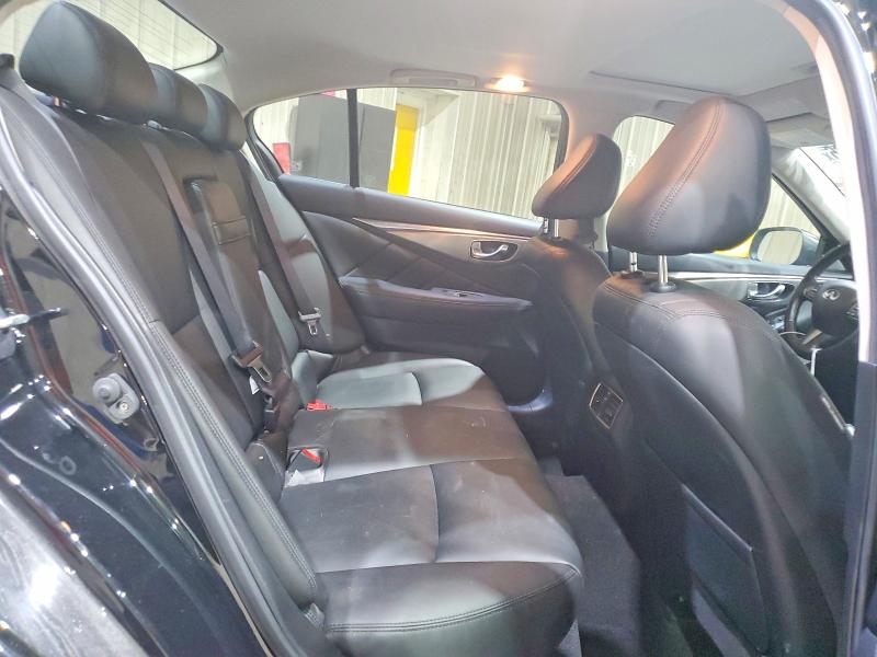 Photo 10 from auction – 2017 INFINITI Q50 with VIN JN1EV7ARXHM830831