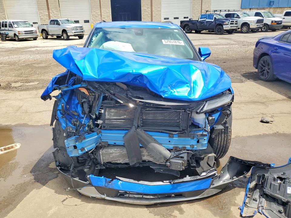Photo 5 from auction – 2025 CHEVROLET BLAZER with VIN 3GNKBCR47SS177142