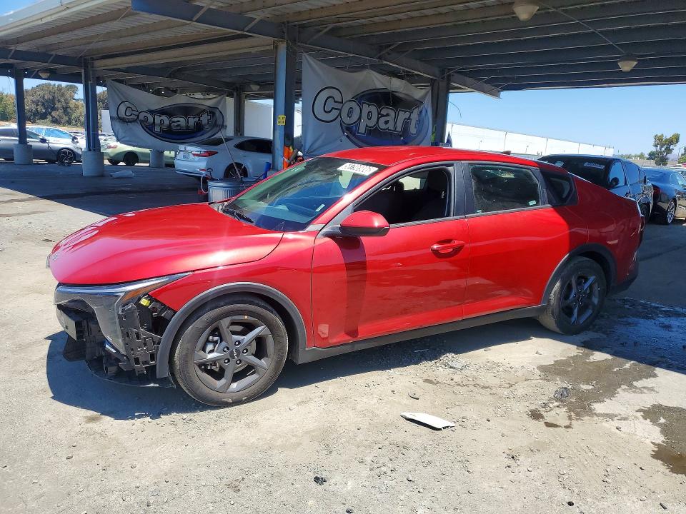 KIA K4 2025 with VIN 3KPFT4DE7SE084732 - Photo from auction