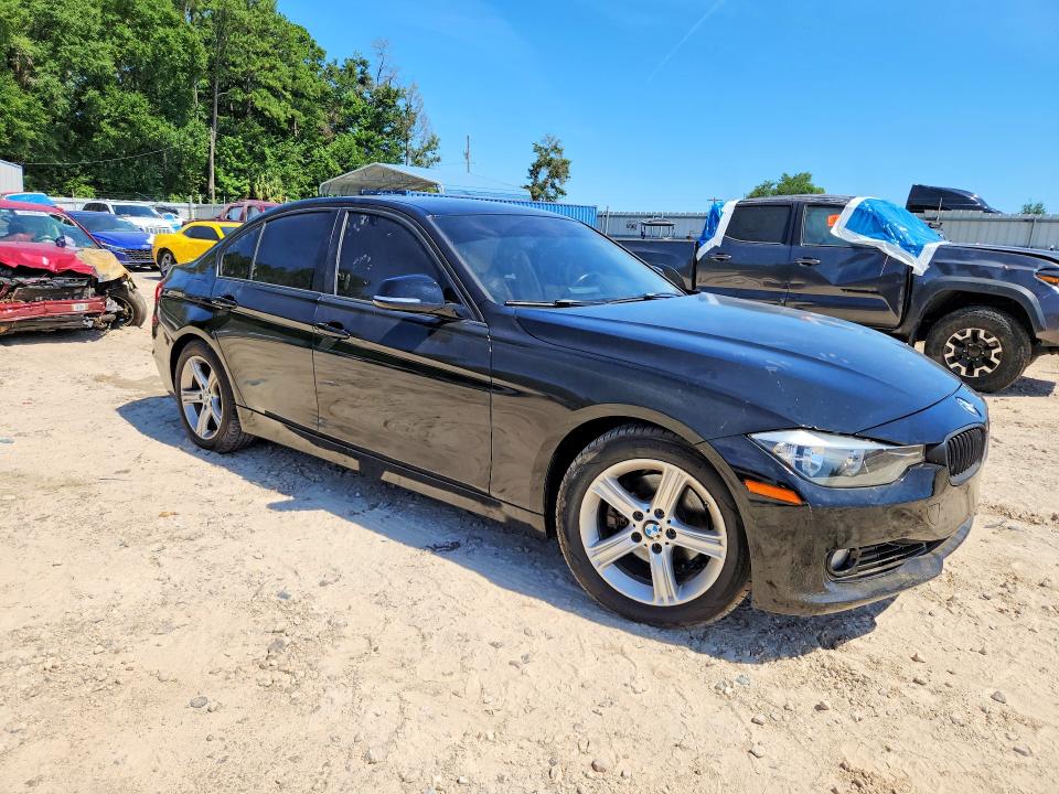 Photo 4 from auction – 2013 BMW 328 with VIN WBA3A5G53DNP22139