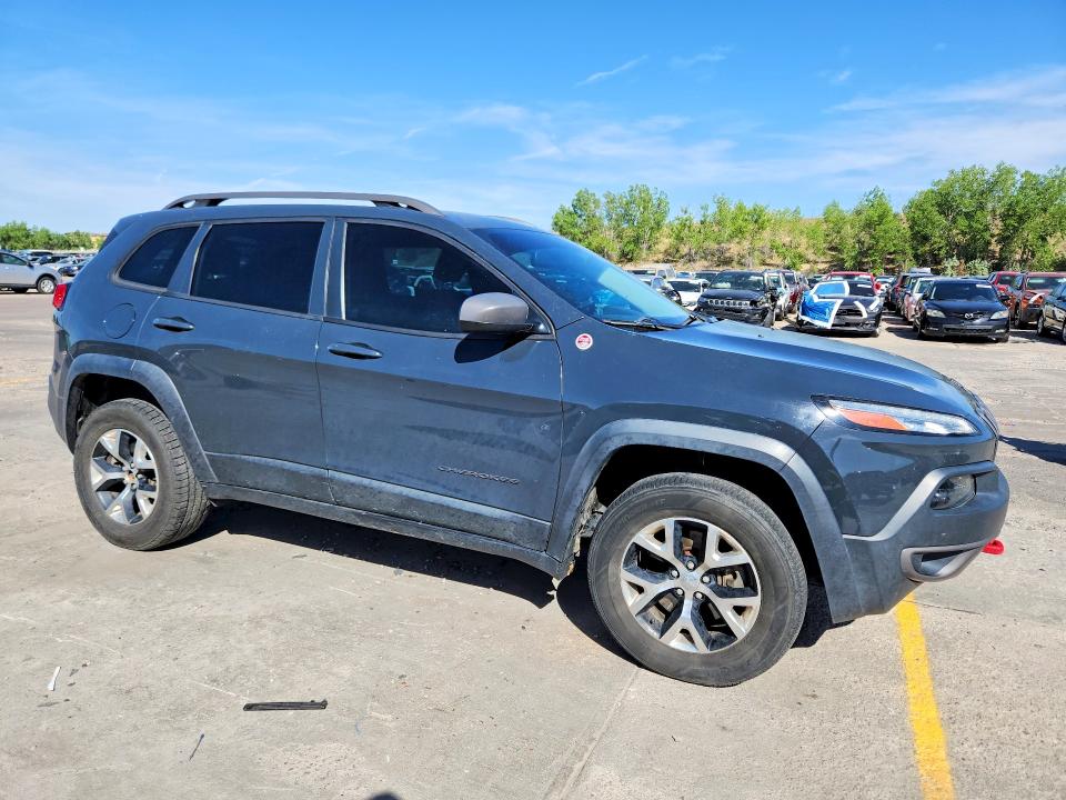 Photo 4 from auction – 2017 JEEP CHEROKEE with VIN 1C4PJMBB4HW519496