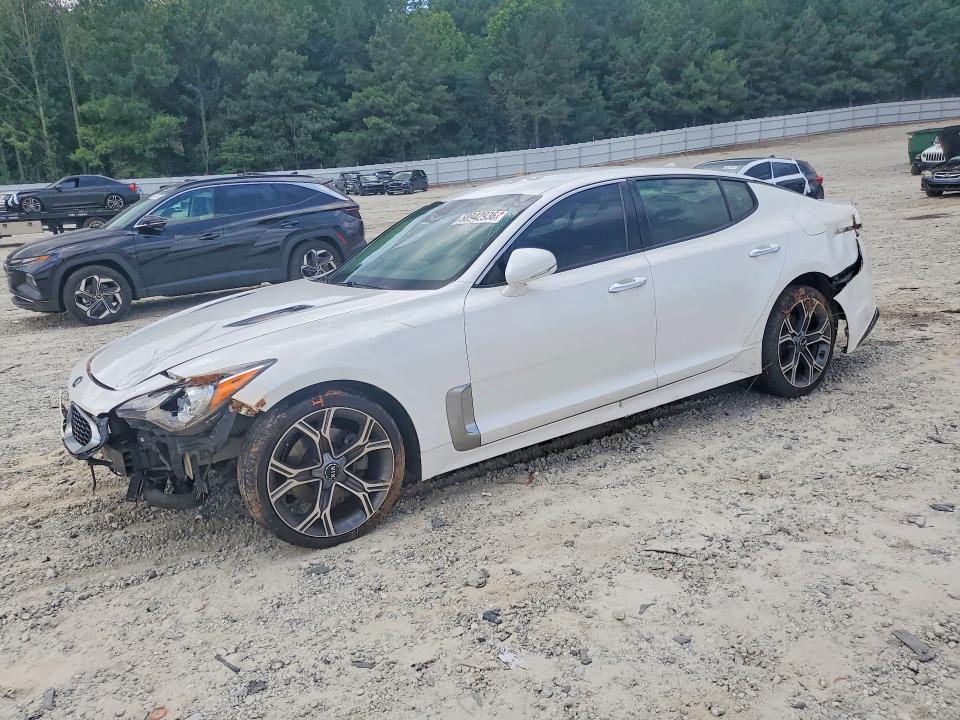KIA STINGER 2019 مع رقم تعريف المركبة KNAE15LA2K6064428 - صورة من المزاد