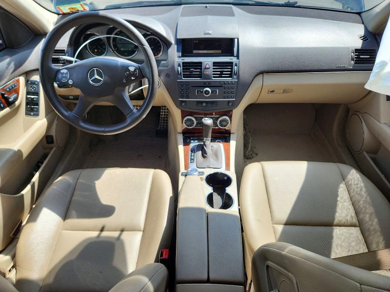 Photo 8 from auction – 2011 MERCEDES-BENZ C with VIN WDDGF8BB4BR150370