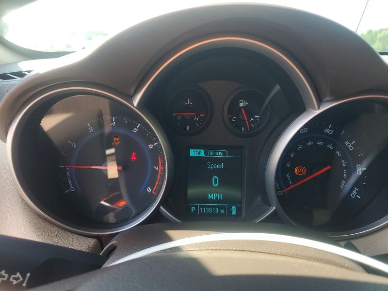 Photo 9 from auction – 2014 CHEVROLET CRUZE with VIN 1G1PE5SB2E7395558