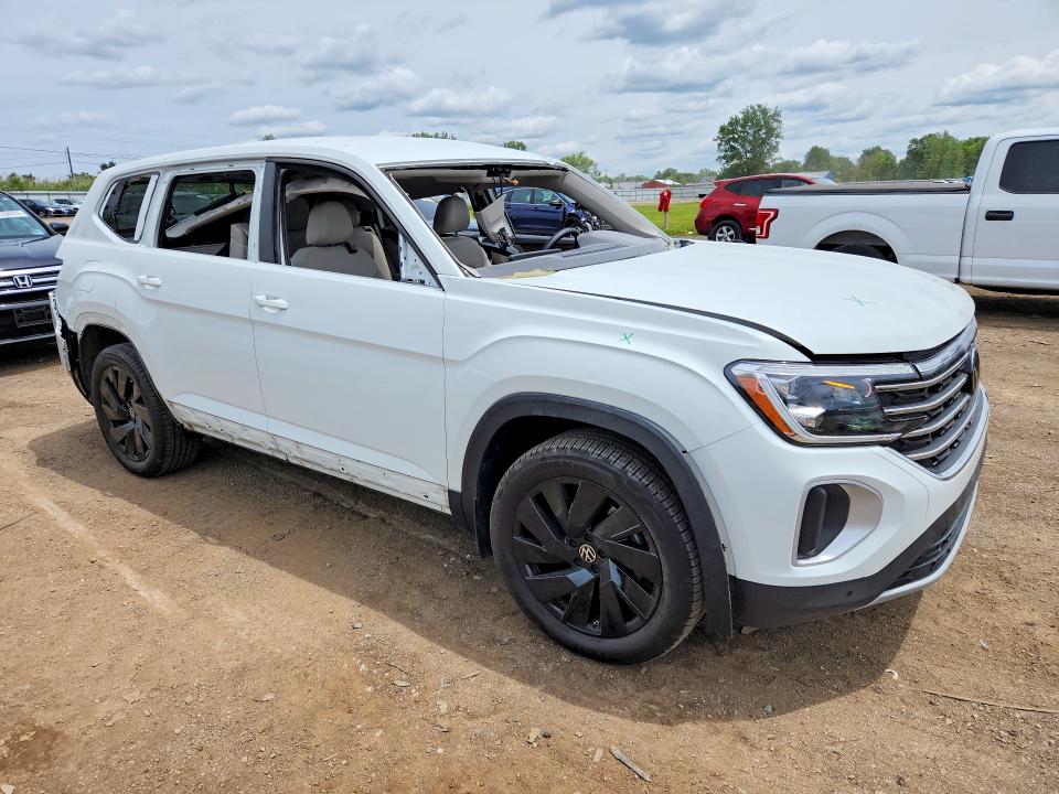 Photo 4 from auction – 2024 VOLKSWAGEN ATLAS with VIN 1V2HR2CA5RC593521