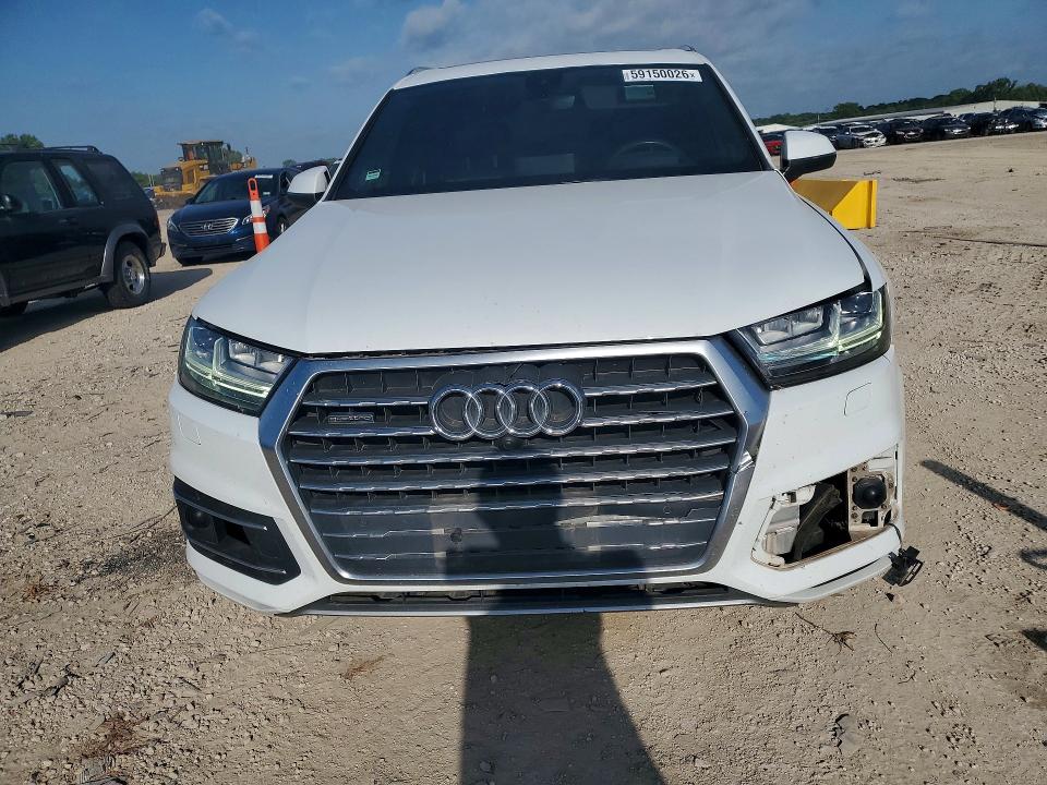 Снимка 5 от търг – 2019 AUDI Q7 с VIN WA1VAAF74KD039385