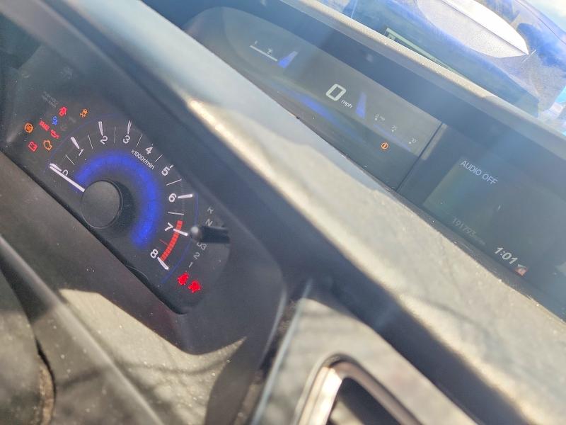 Photo 9 from auction – 2013 HONDA CIVIC with VIN 2HGFB2F50DH592053