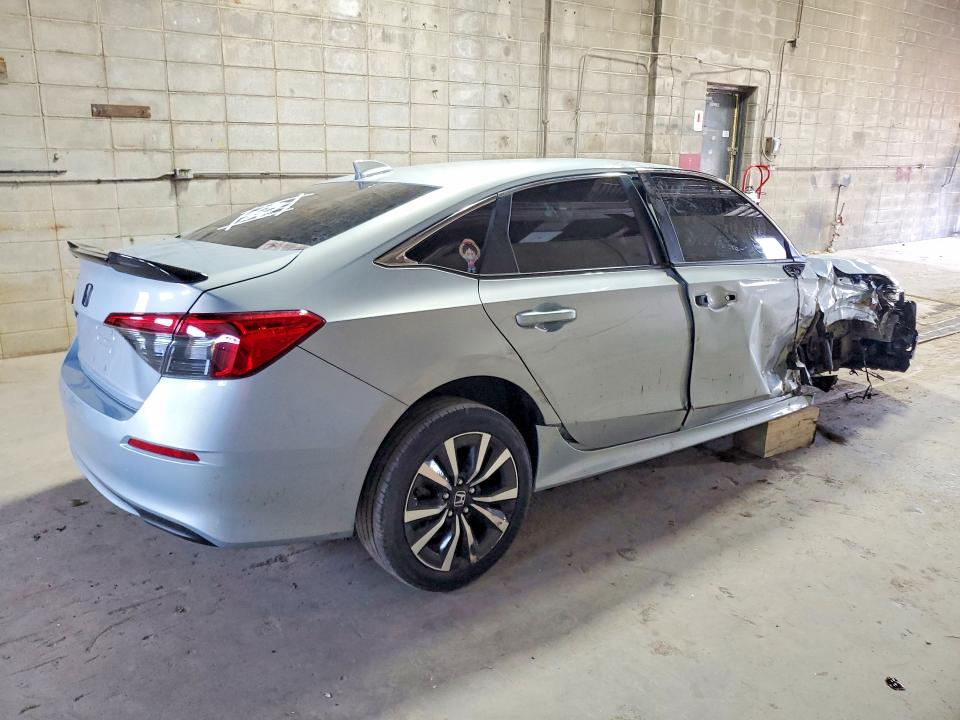 Photo 3 from auction – 2022 HONDA CIVIC SI/E with VIN 2HGFE1F75NH320215