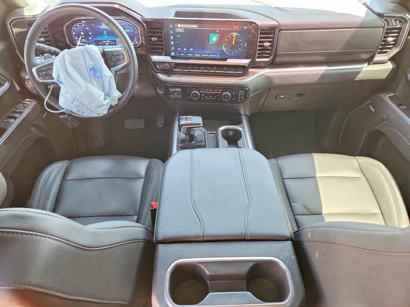 Photo 8 from auction – 2025 CHEVROLET SILVERADO with VIN 2GCUKEED3S1176181