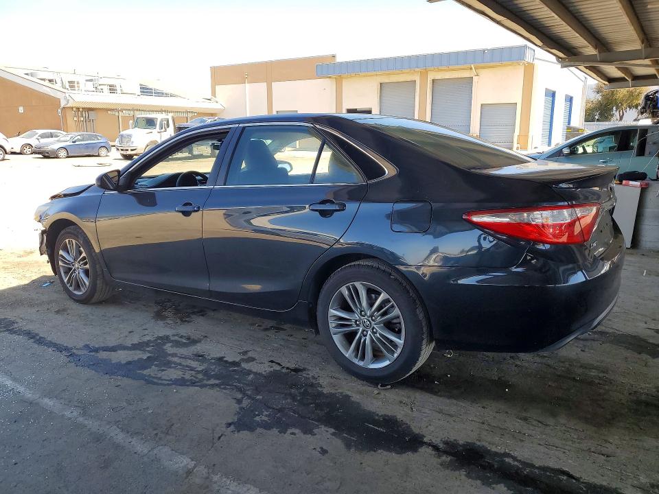 Photo 2 from auction – 2017 TOYOTA CAMRY with VIN 4T1BF1FK1HU331868