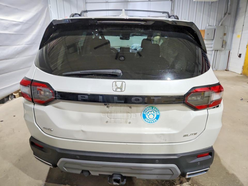 Photo 6 from auction – 2024 HONDA PILOT with VIN 5FNYG1H87RB032229