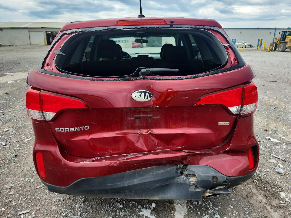 Photo 6 from auction – 2015 KIA SORENTO with VIN 5XYKT3A65FG648960