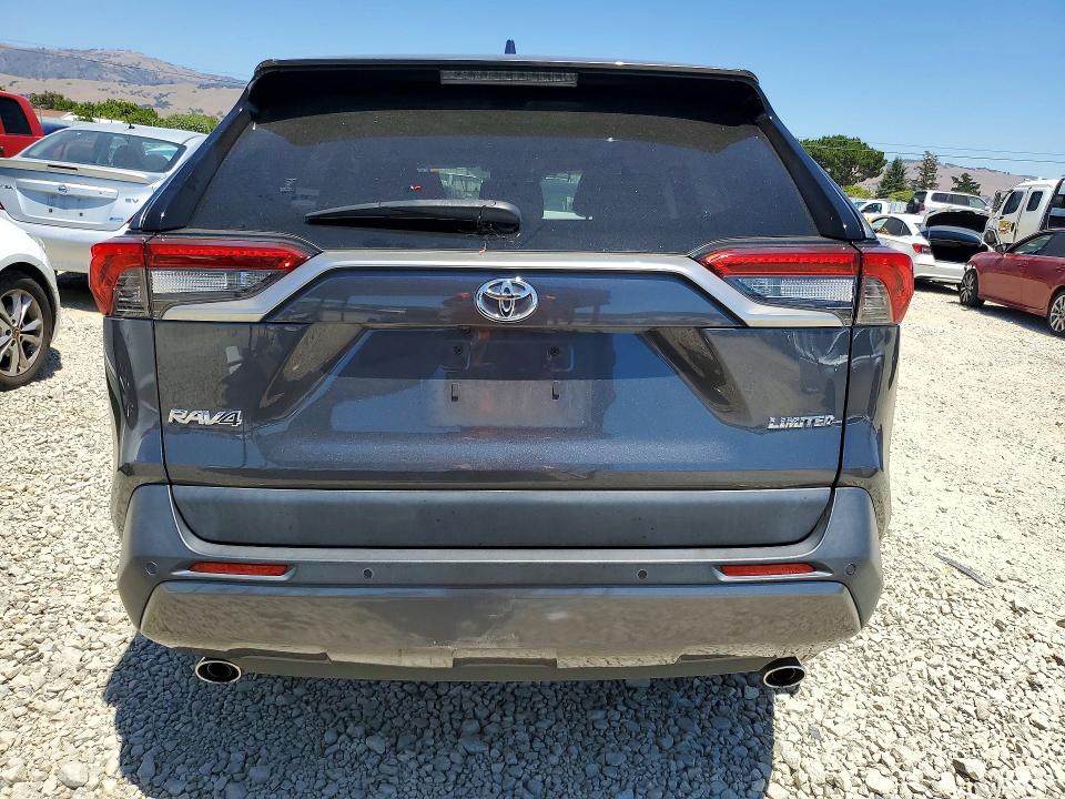 Photo 6 from auction – 2021 TOYOTA RAV4 with VIN JTMY1RFV9MD080341
