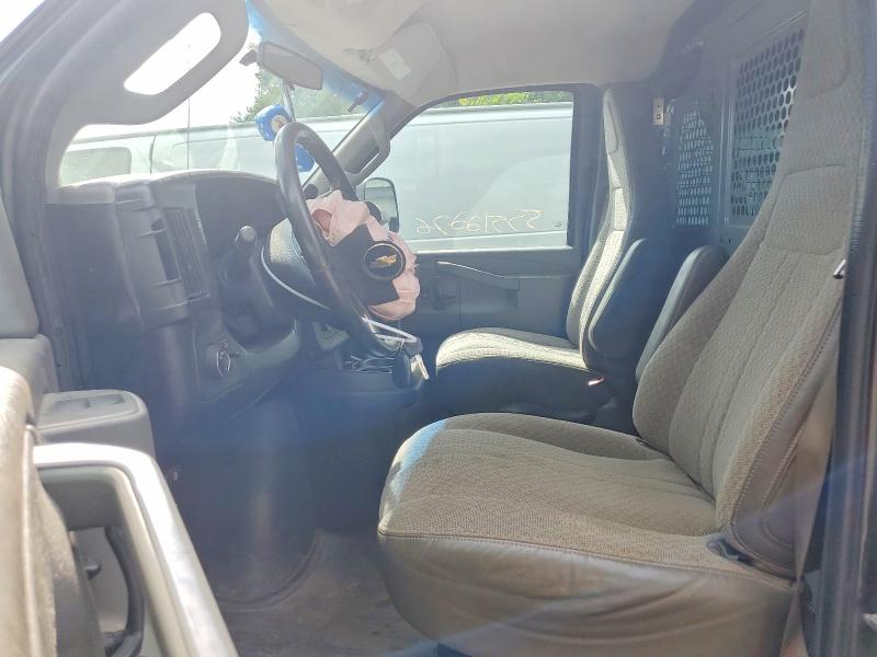 Photo 7 from auction – 2017 CHEVROLET EXPRESS G2500 with VIN 1GCWGAFF1H1139017