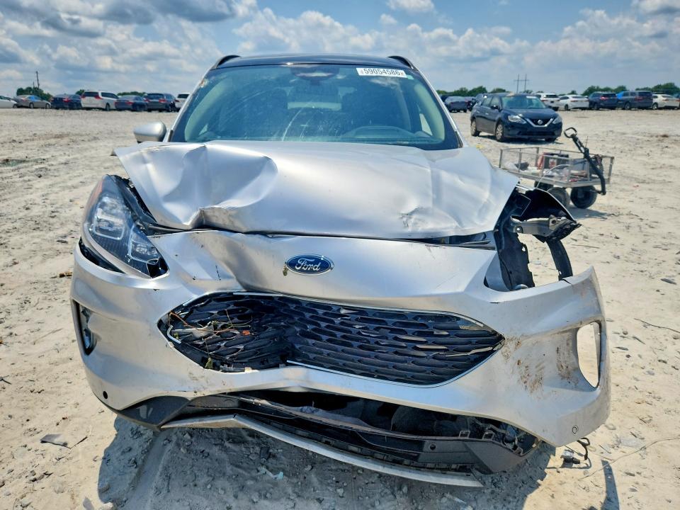 Photo 5 from auction – 2020 FORD ESCAPE with VIN 1FMCU0DZ5LUB28463