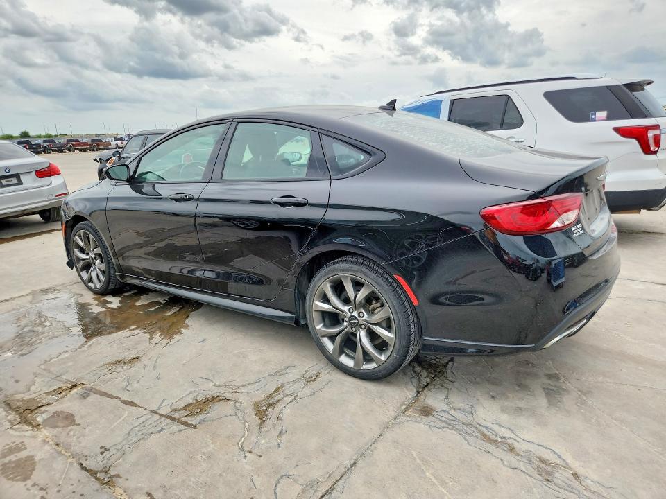 Photo 2 from auction – 2016 CHRYSLER 200 with VIN 1C3CCCBG2GN138673