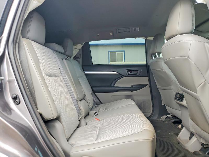 Photo 11 from auction – 2014 TOYOTA HIGHLANDER with VIN 5TDZKRFH3ES037499