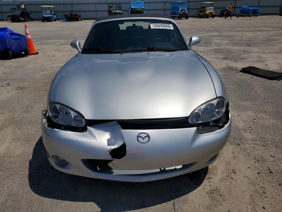 Photo 5 from auction – 2001 MAZDA MX-5 MIATA with VIN JM1NB353610218370
