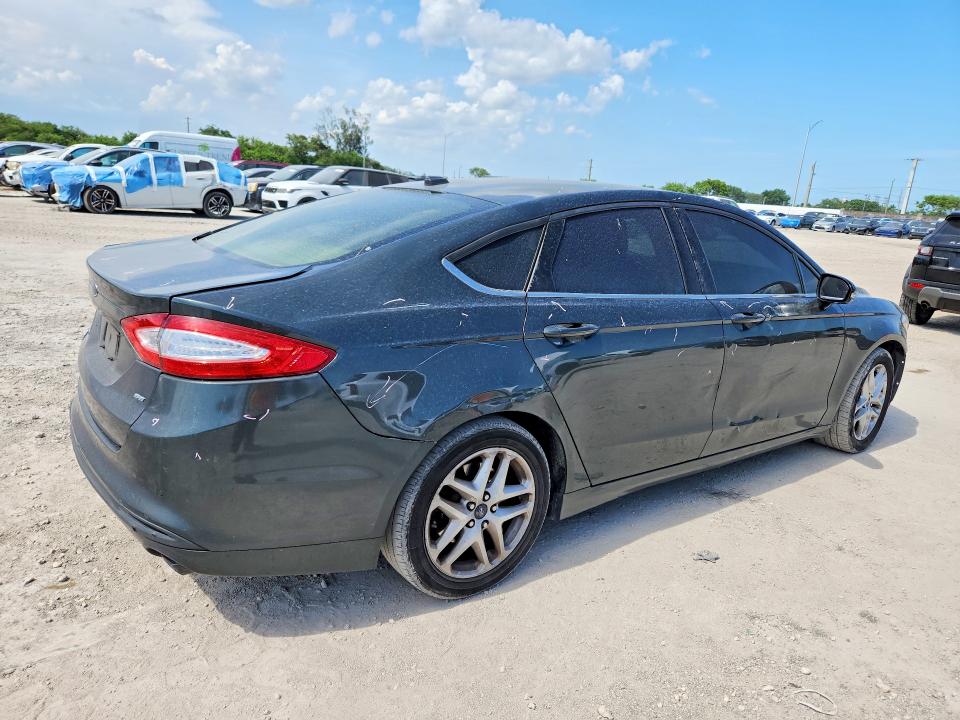Photo 3 from auction – 2015 FORD FUSION with VIN 3FA6P0H76FR167291