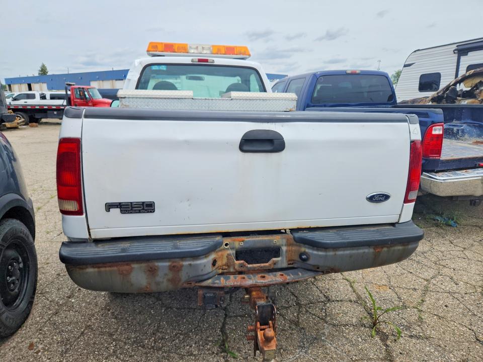 Photo 6 from auction – 2001 FORD F350 with VIN 1FTSF31S81EA49363