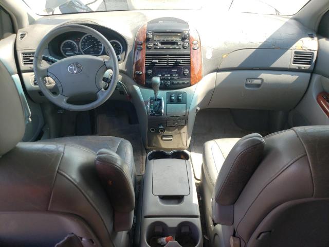 Photo 8 from auction – 2004 TOYOTA SIENNA XLE with VIN 5TDZA22C44S193022