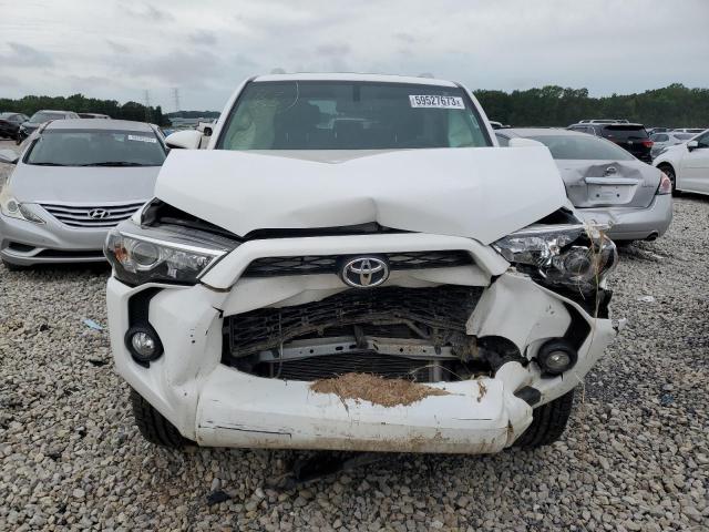 Photo 5 from auction – 2018 TOYOTA 4RUNNER SR with VIN JTEBU5JRXJ5490860