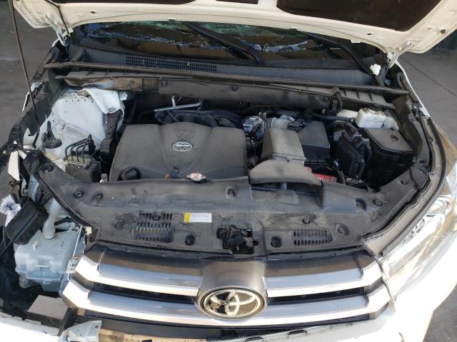 Photo 11 from auction – 2019 TOYOTA HIGHLANDER with VIN 5TDZZRFH7KS358307