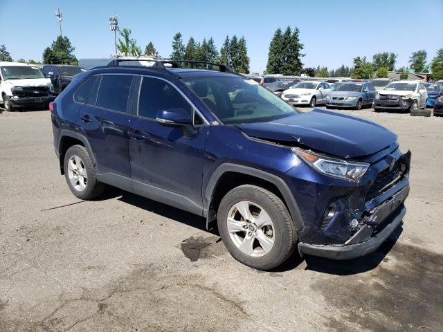 Photo 4 from auction – 2020 TOYOTA RAV4 XLE with VIN JTMP1RFV1LJ026124