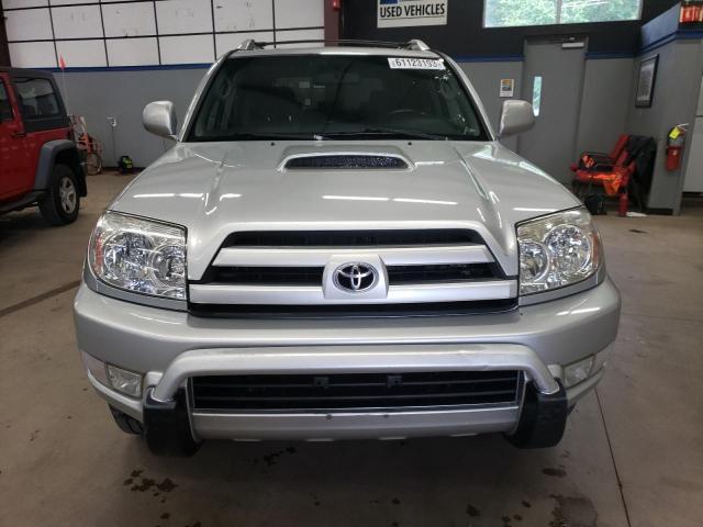 Photo 5 from auction – 2005 TOYOTA 4RUNNER SR with VIN JTEBU14R350078142