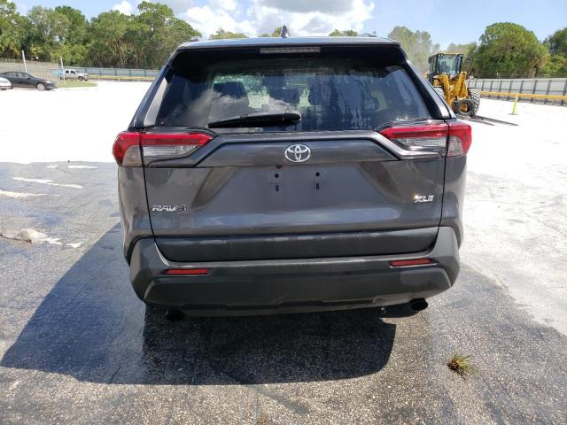 Photo 6 from auction – 2019 TOYOTA RAV4 XLE with VIN 2T3W1RFV8KC006708