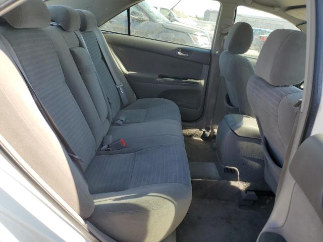 Photo 10 from auction – 2005 TOYOTA CAMRY LE with VIN 4T1BE32K55U421637