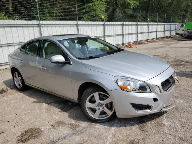 Photo 4 from auction – 2012 VOLVO S60 T5 with VIN YV1622FS0C2099642