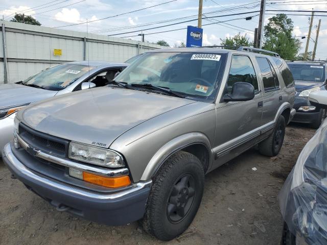 CHEVROLET BLAZER 1998 with VIN 1GNDT13W2W2138741 - Photo from auction