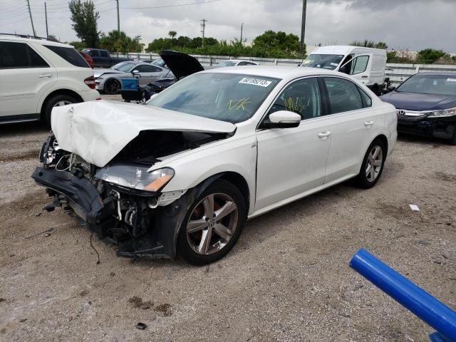 VOLKSWAGEN PASSAT S 2014 with VIN 1VWAT7A38EC029746 - Photo from auction