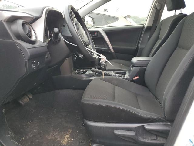 Photo 7 from auction – 2016 TOYOTA RAV4 LE with VIN JTMBFREVXGJ068620