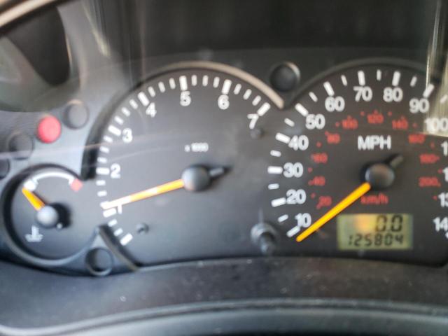 Photo 9 from auction – 2004 FORD FOCUS ZX5 with VIN 3FAFP37324R127125