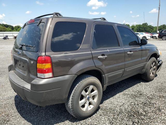 Photo 3 from auction – 2006 FORD ESCAPE XLT with VIN 1FMYU93126KD55583