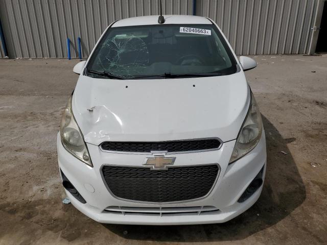 Снимка 5 от търг – 2015 CHEVROLET SPARK 1LT с VIN KL8CD6S98FC724597