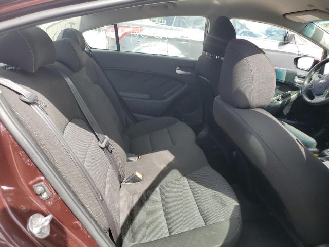 Photo 10 from auction – 2017 KIA FORTE LX with VIN 3KPFK4A7XHE107020