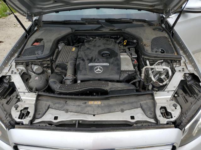 Photo 11 from auction – 2017 MERCEDES-BENZ E 300 with VIN WDDZF4JB7HA055943
