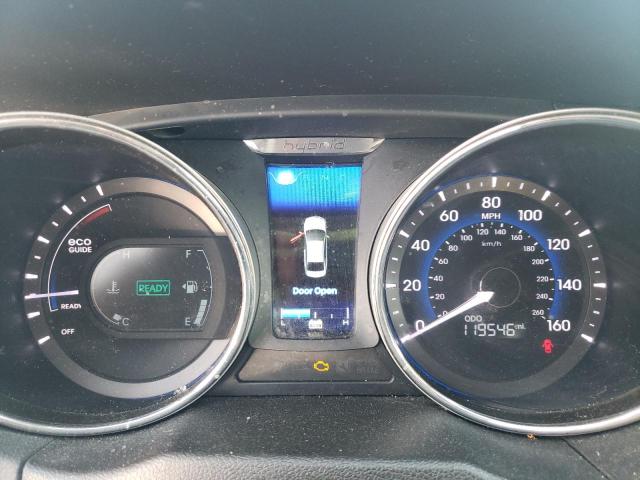Photo 9 from auction – 2013 HYUNDAI SONATA HYB with VIN KMHEC4A46DA084214