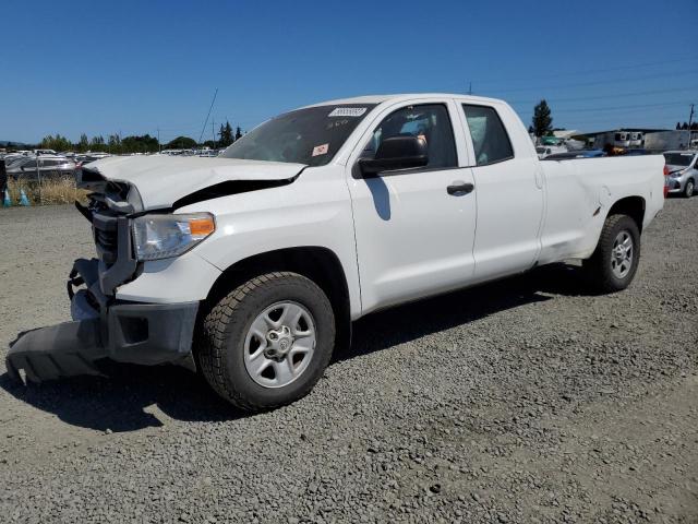 TOYOTA TUNDRA DOU 2016 with VIN 5TFCY5F10GX020012 - Photo from auction