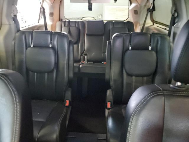 Photo 10 from auction – 2013 CHRYSLER TOWN & COU with VIN 2C4RC1CG1DR624057